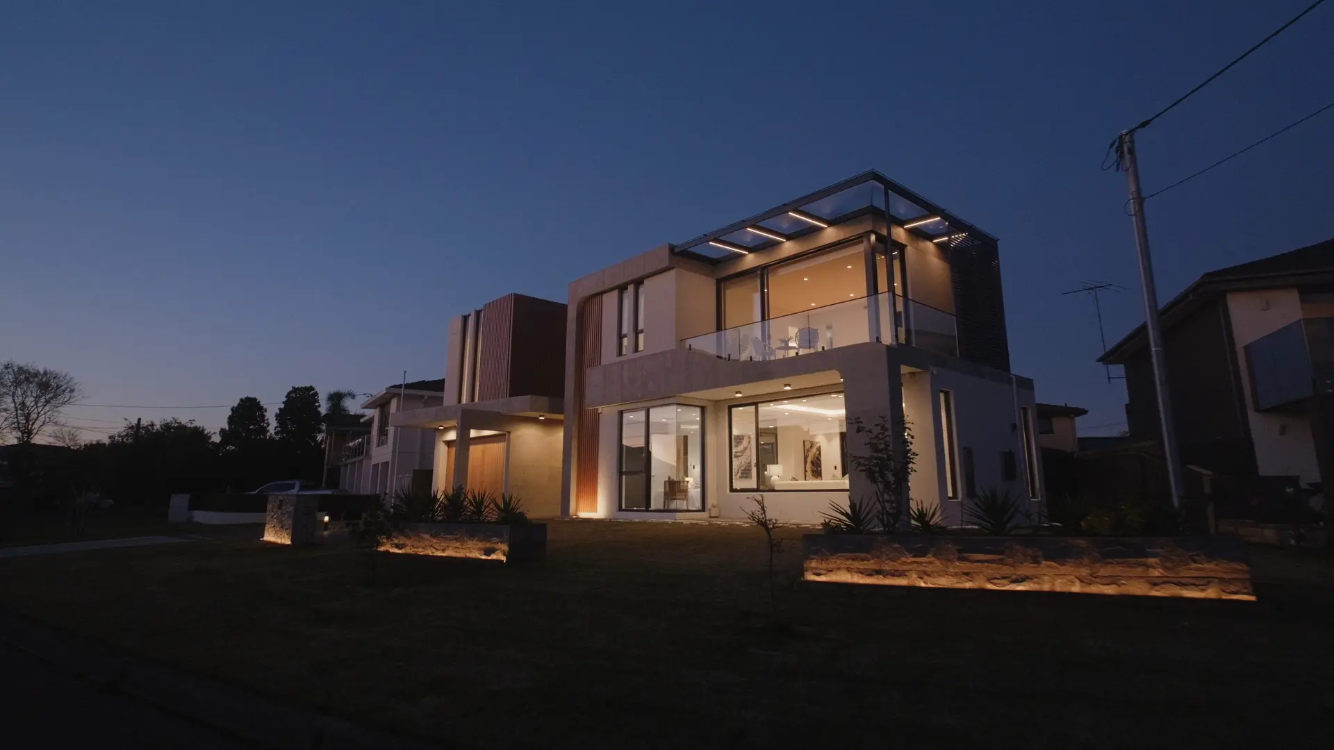Cinematic Real Estate Videography in Sydney - 14 Hawkesbury esplanade, Sylvania Waters