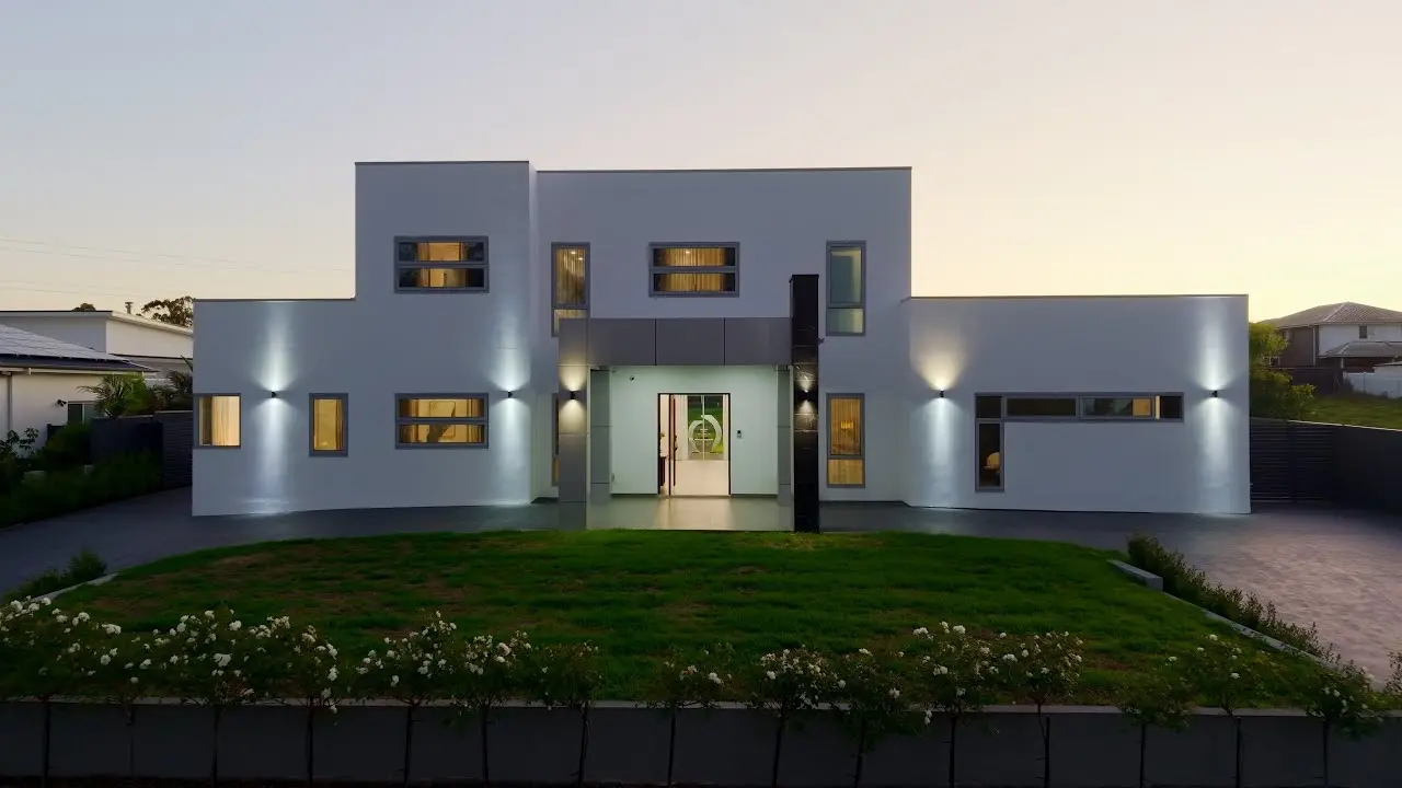 Cinematic Real Estate Videography in Sydney - 47 Maguires Road, Gables